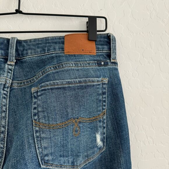 Women’s Lucky Brand Jeans Lolita Capri Distressed - Picture 8 of 11